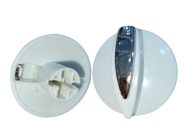BOUTON M/L BLANC 04